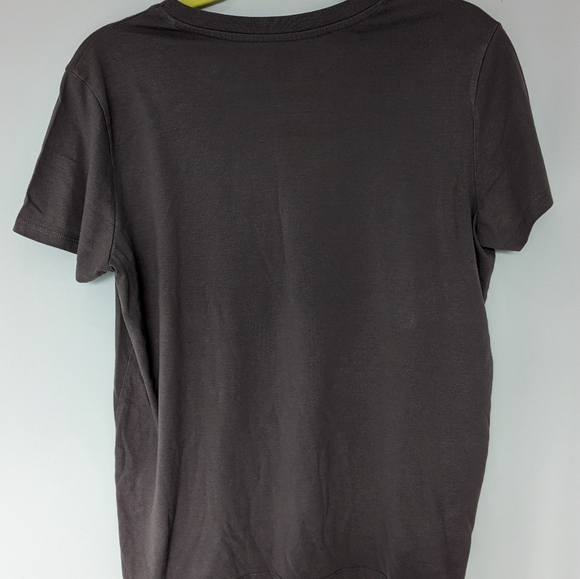 Shirt size Large - Picture 2 of 2